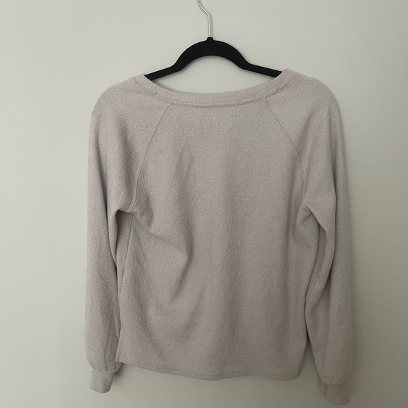 Abercrombie Gray Sweater - Picture 2 of 2